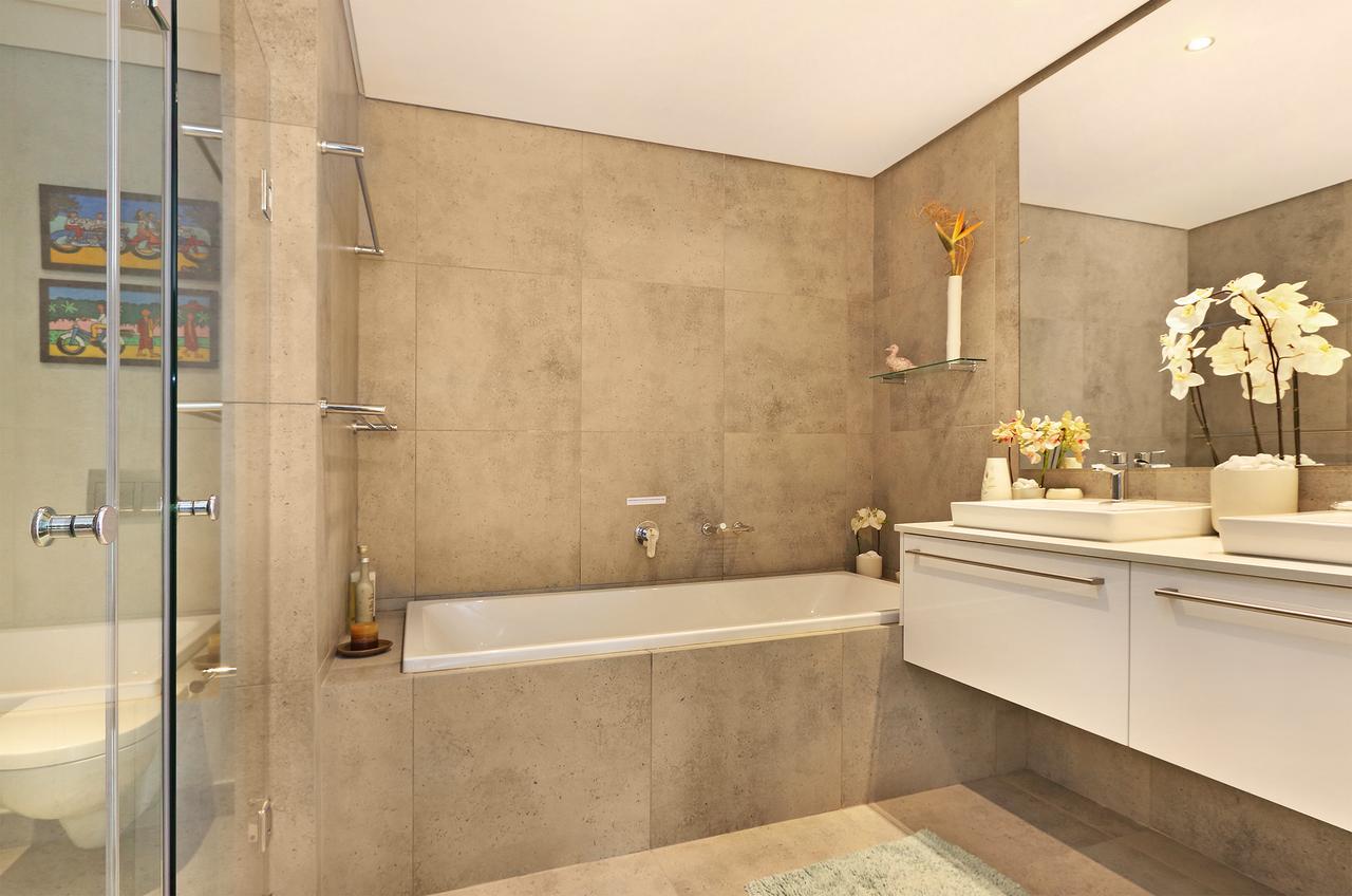Chelsea Luxury Suites Cape Town Exterior photo